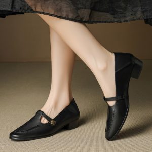 Deep Mouth Flat Shoes - Style a.html