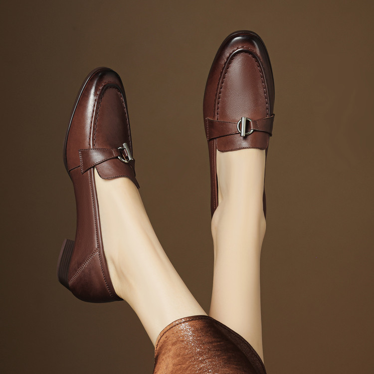 Deep Mouth Flat Shoes - Style e.html