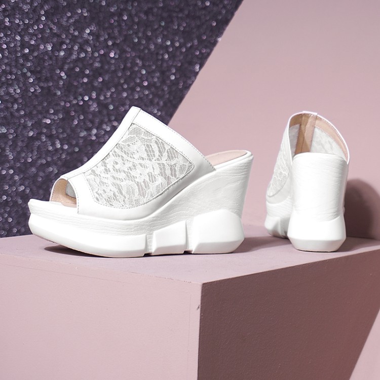 Minimalist Low Wedge Slippers with Leather Upper - Style i.html - Image 2