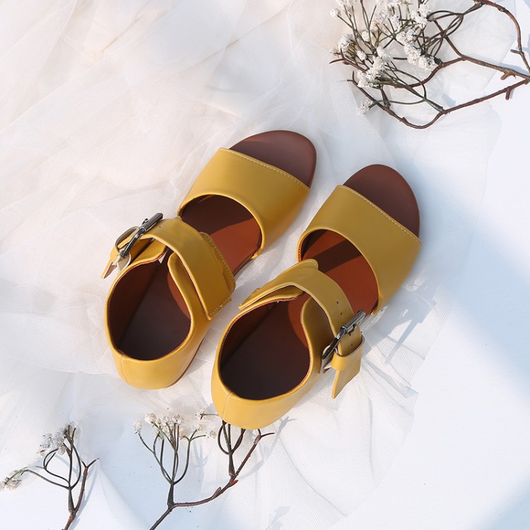 Women's Casual Low-Top Sandals with Buckle Strap - Image 3