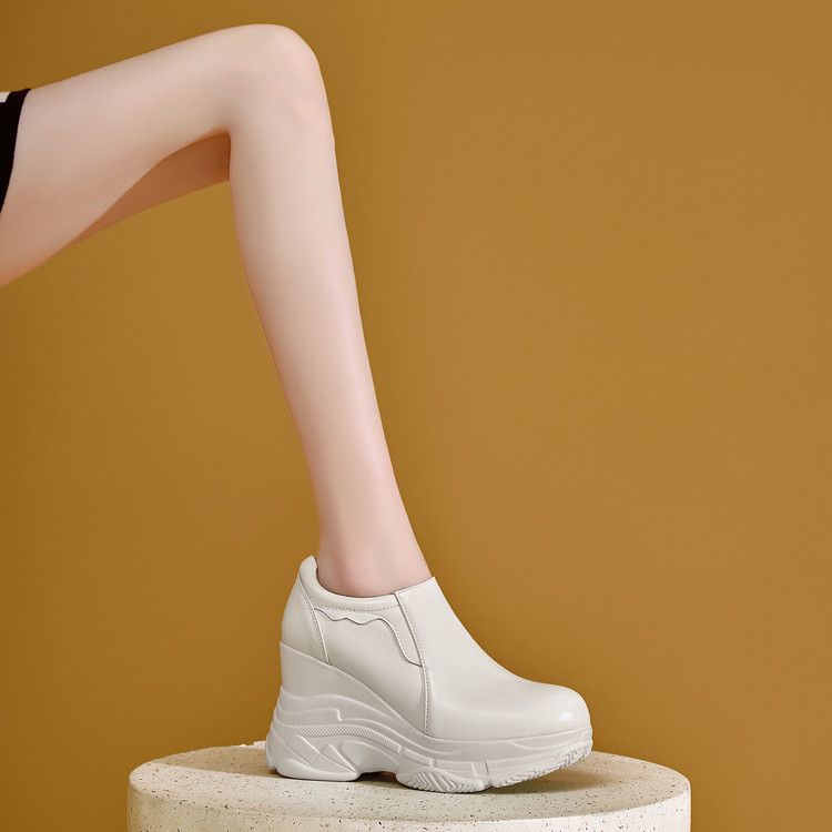 Women's Deep Mouth Single Shoes - Beige Black - 2025 Winter - Image 3