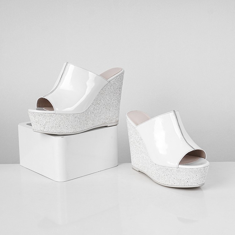 Women's High Heel Wedge Slippers in Patent Leather - Image 4